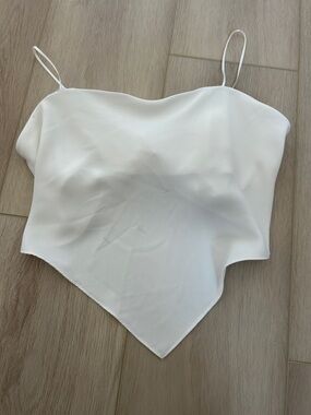 Amanda uprichard top